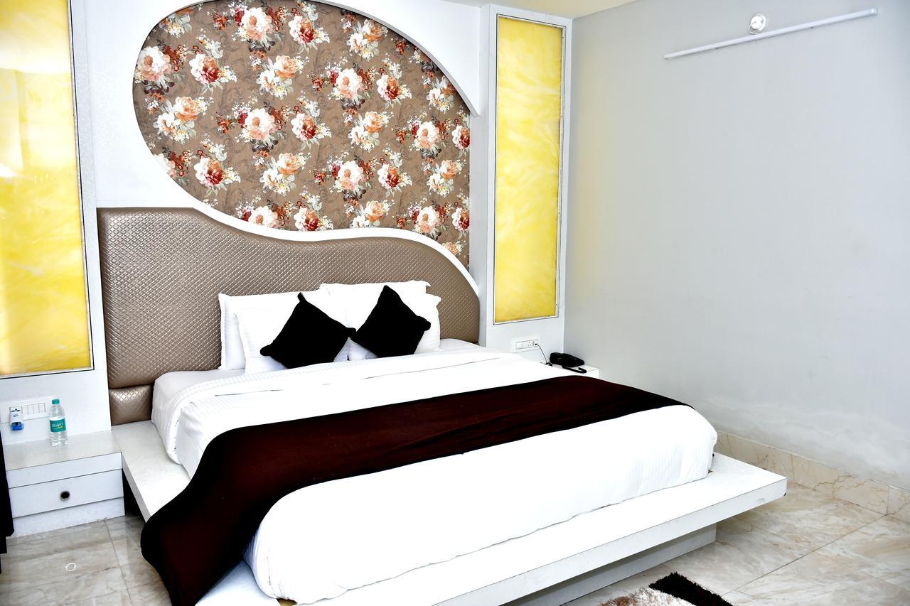 Hotel Daftari Palace Kishanganj المظهر الخارجي الصورة