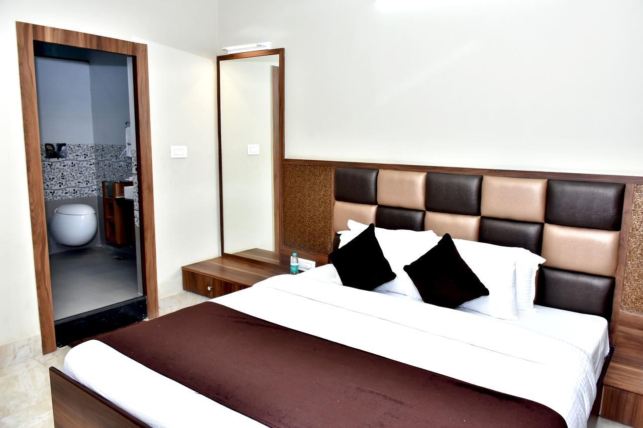 Hotel Daftari Palace Kishanganj المظهر الخارجي الصورة