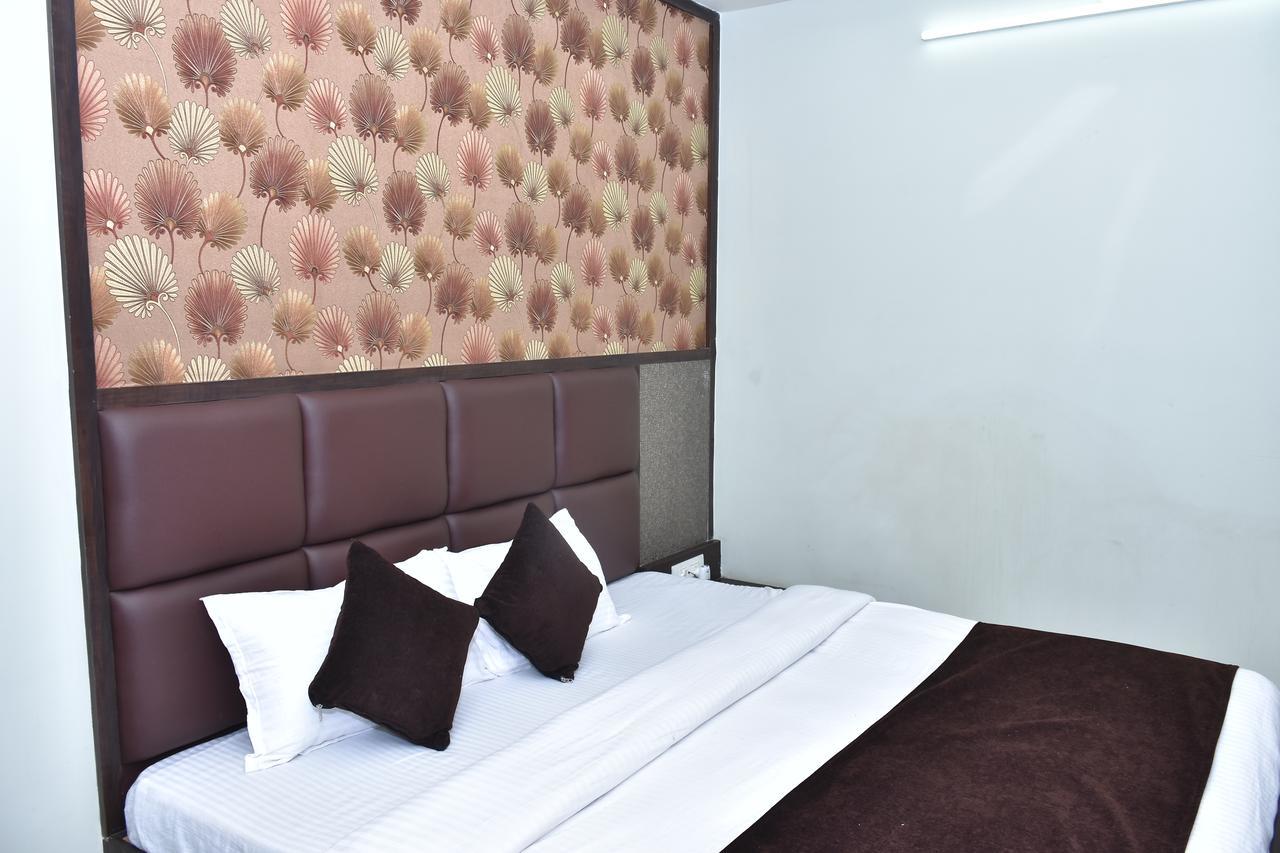 Hotel Daftari Palace Kishanganj المظهر الخارجي الصورة